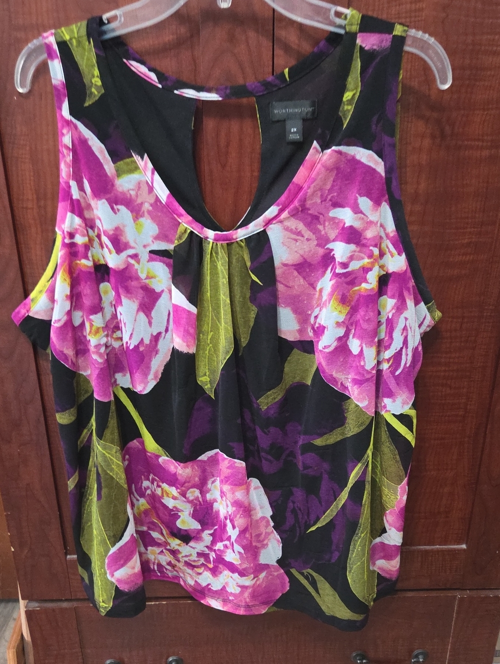 Worthington Black Floral Keyhole Tank with Pink Blooms